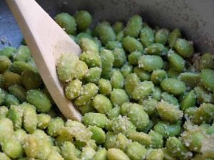 Garlic Edamame Snacks